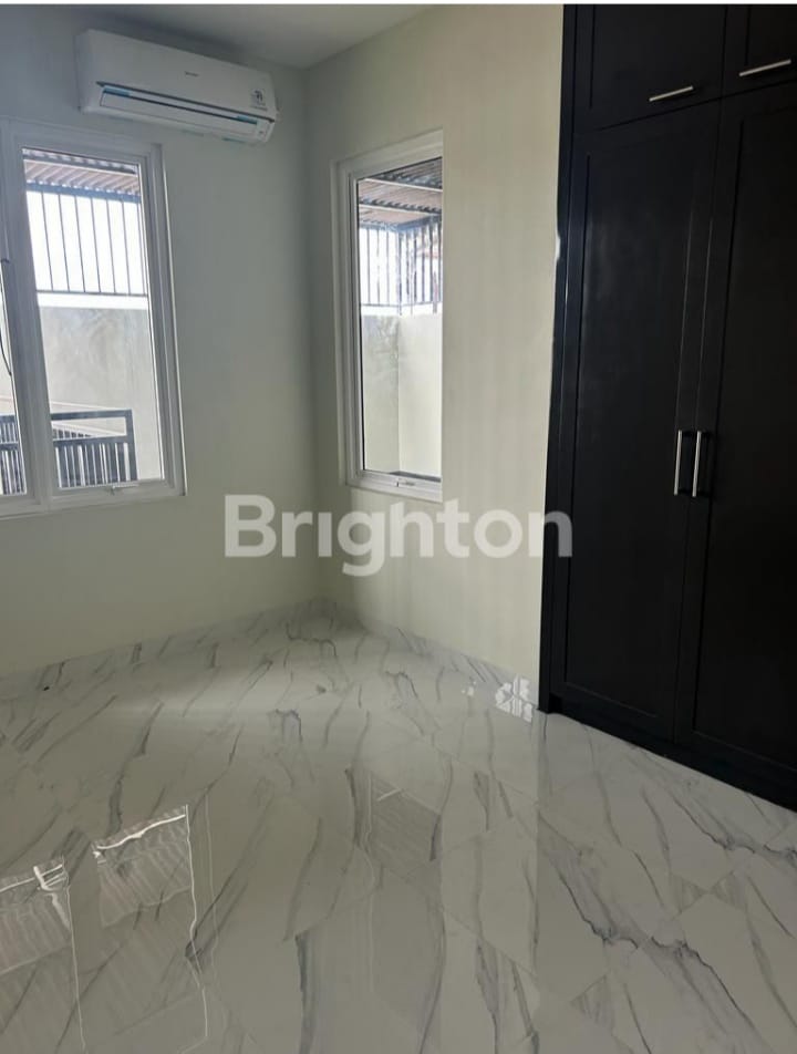 Di Jual Rumah Syailendra Grand Taruma